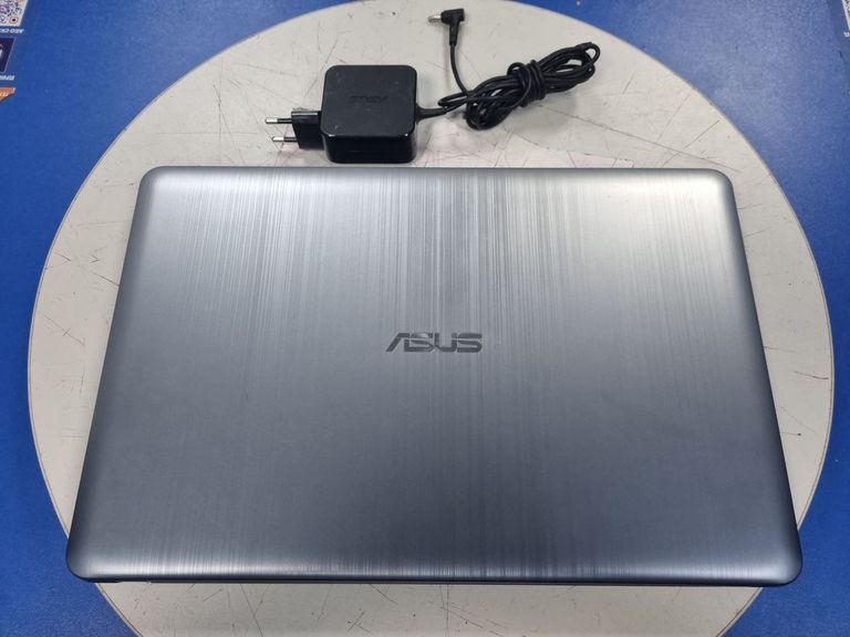 Asus 15/pentium n4200 ddr3/4gb ddr3/hdd 1000 gb/ssd *відсутній/geforce 810m Код:01-200911614. Зображення 7