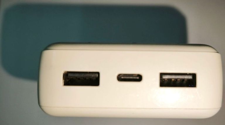 Дешево Hoco J100A High-ranking 20000mAh 10.5W Black з ломбарду