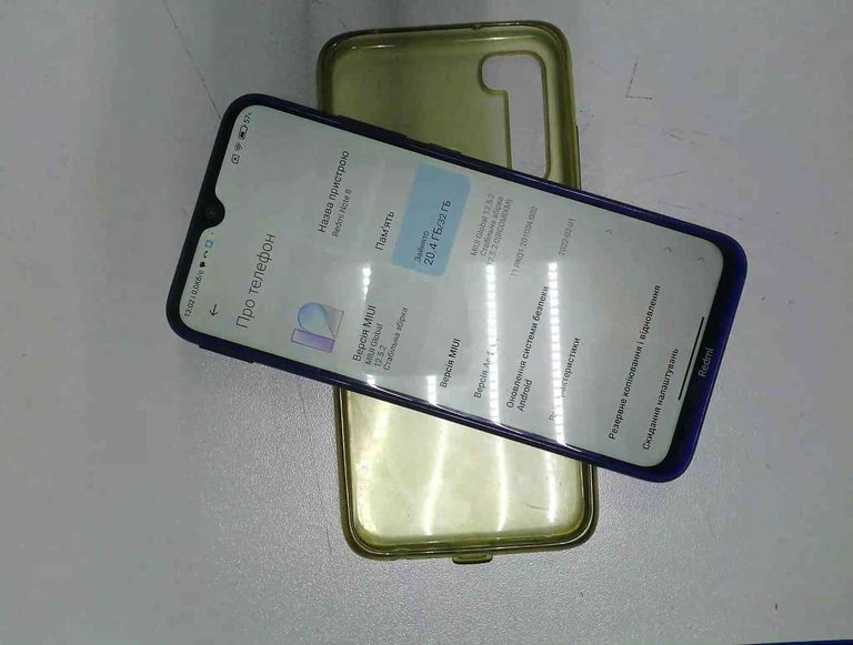 Купити Xiaomi Redmi Note 8 3/32GB Blue Б/У