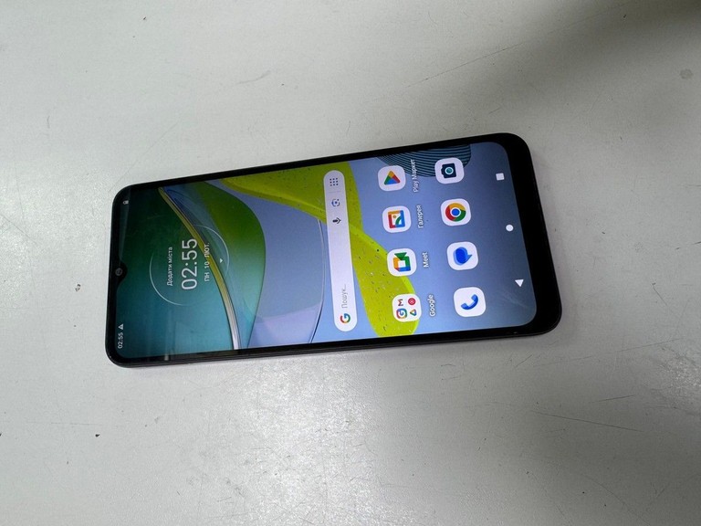 Оголошення Motorola moto e13 2/64gb Б/У