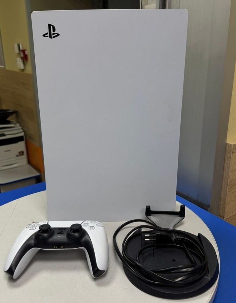 Купити Sony PlayStation 5 825GB Б/У
