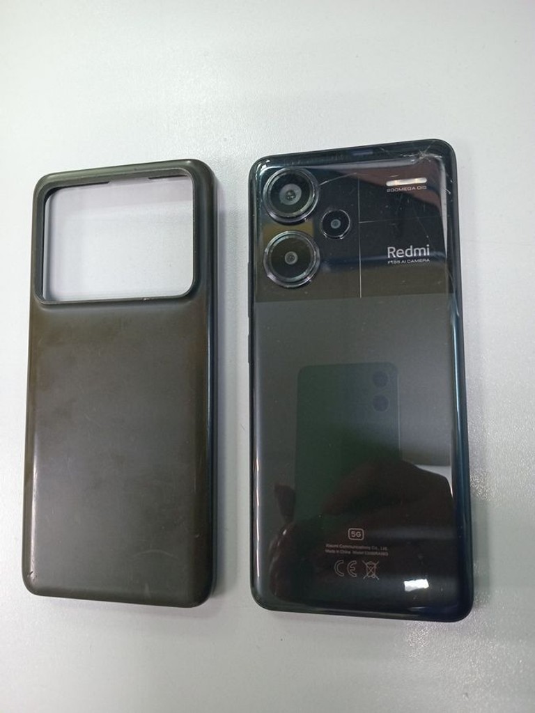 Купити Xiaomi Redmi Note 13 Pro+ 12/512GB Black Б/У
