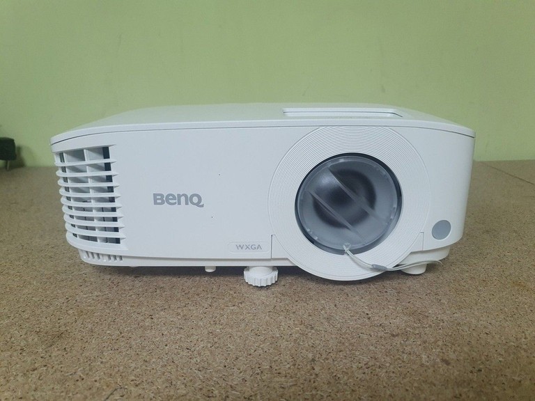 Розпродаж BenQ MW732 (9H.JGS77.13E), продавець Техноскарб