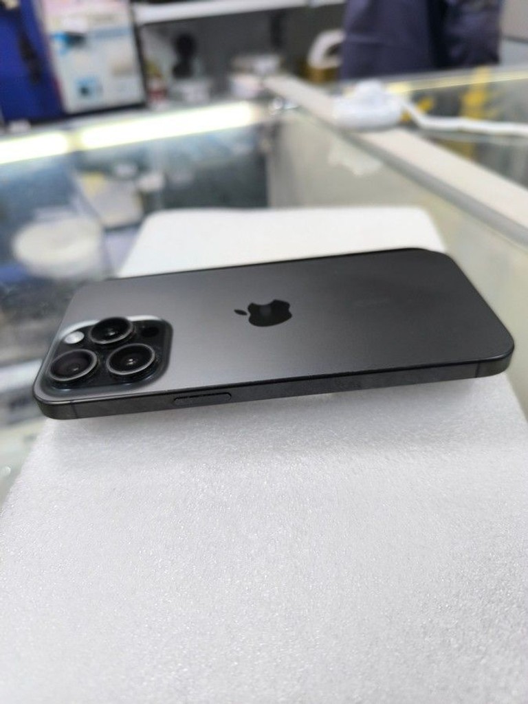 Розпродаж Apple iphone 15 pro max 256gb, продавець Техноскарб