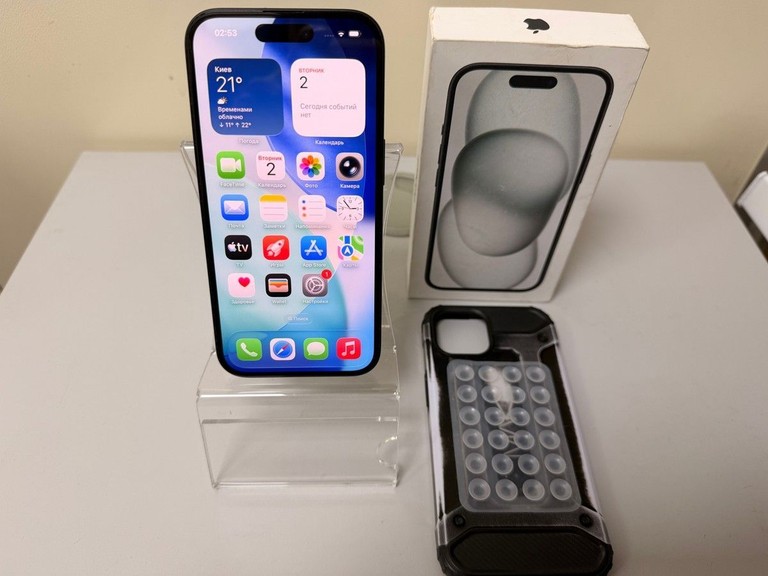 Купити Apple iPhone 15 256GB Green Б/У
