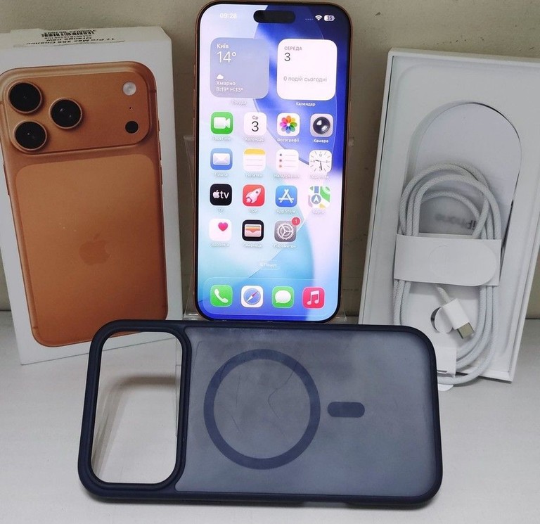Купити Apple iphone 17 pro max 256gb Б/У