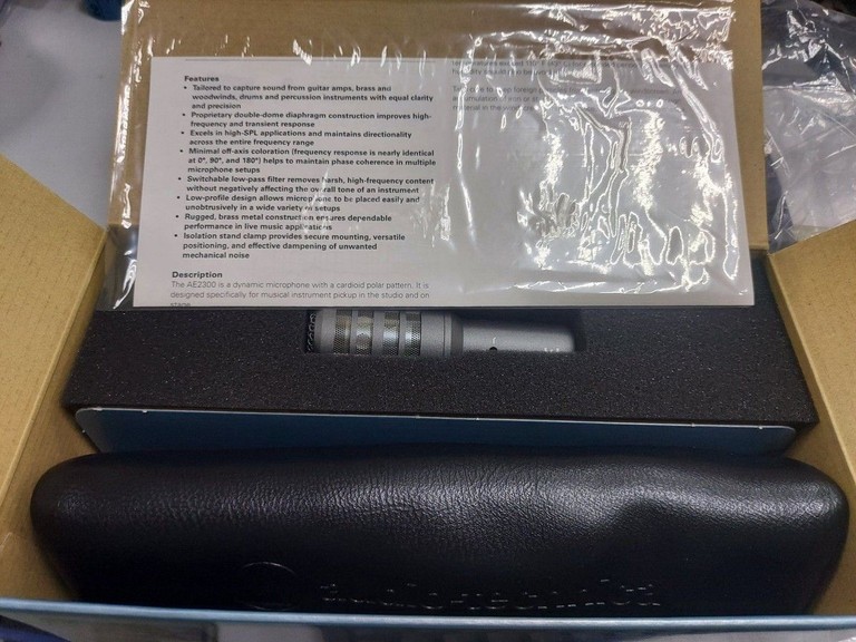 Дешиво Audio-technica AE2300 с ломбарда