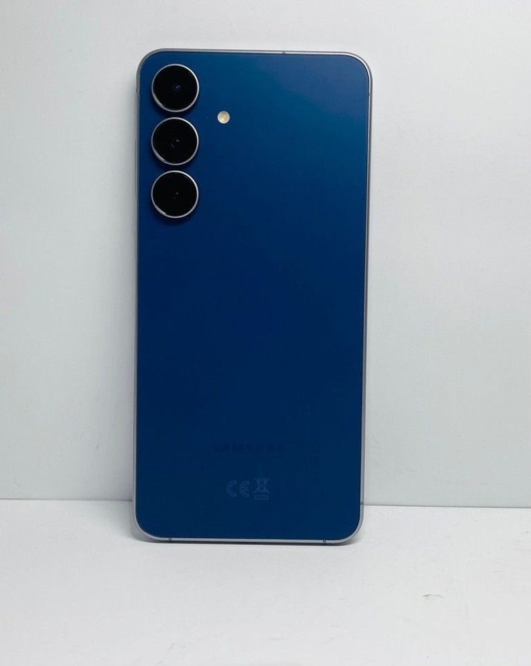 Дешиво Samsung galaxy s25 fe 8/512gb с ломбарда