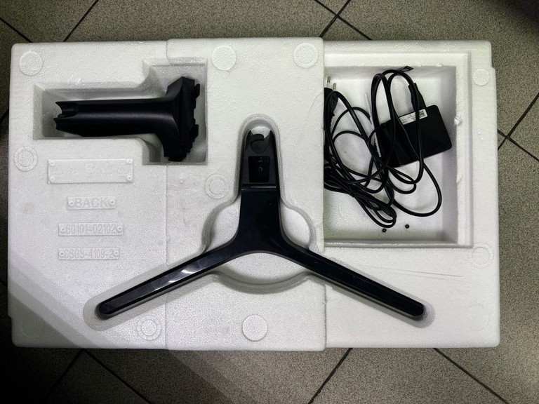Дешево Samsung s24r350fhi ls24r350fhixci з ломбарду