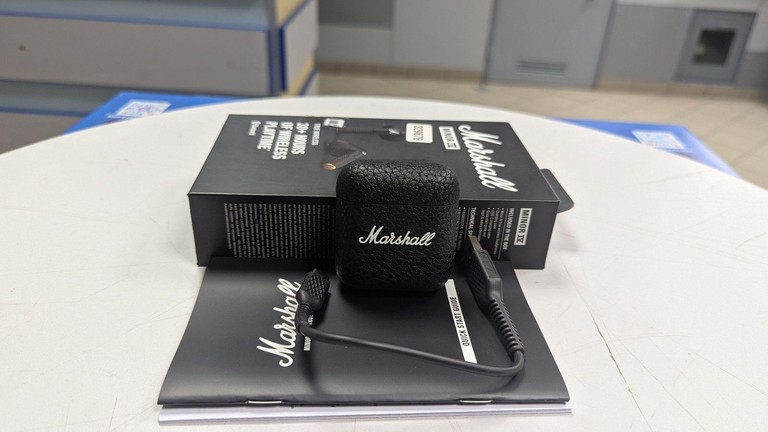 Купити Marshall minor iv Б/У