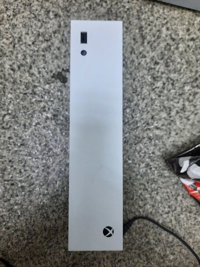 Купить Microsoft xbox series s 512gb Б/У