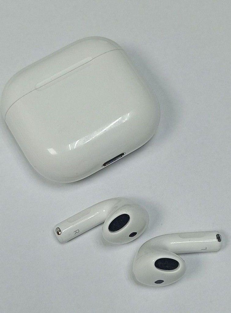 Купити Apple airpods 4 Б/У