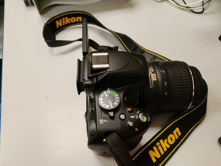 Дешиво Nikon d5100 + nikon dx af-s nikkor 18-55mm 1:3,5-5,6g vr с ломбарда