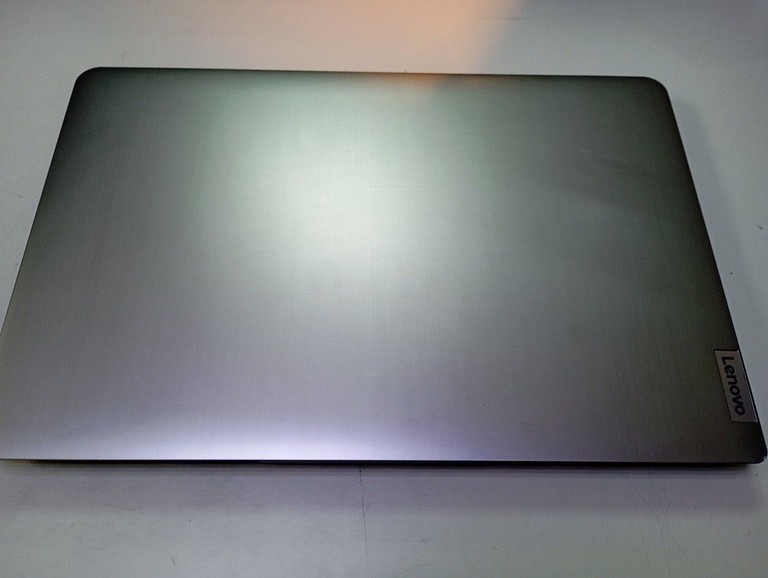 Купити Lenovo 15/celeron 6305 ddr4/4gb ddr4/ssd 128 gb/*інтегрована Б/У