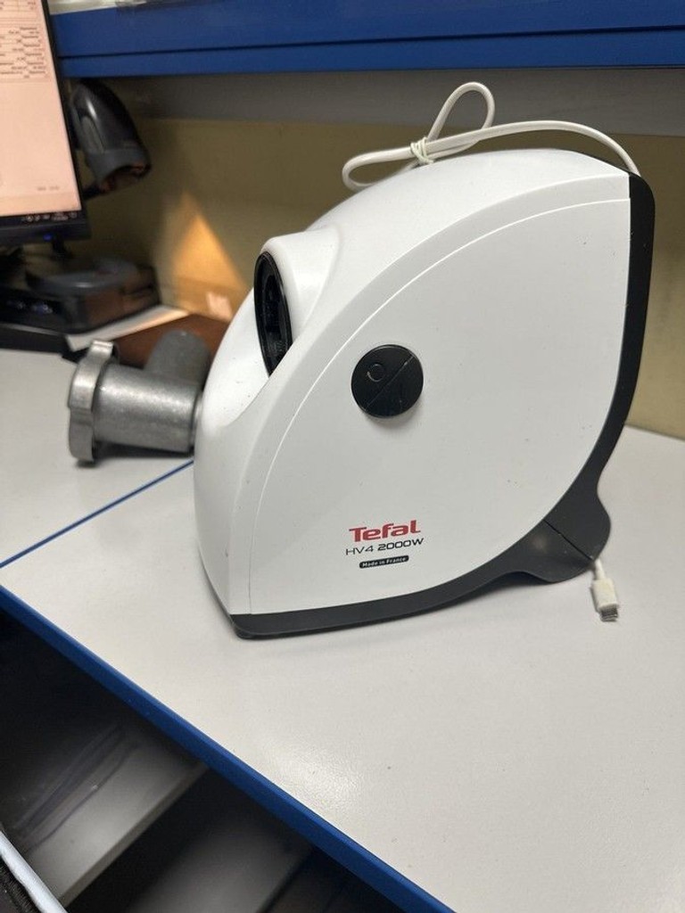 Дешево Tefal HV4 NE463138 з ломбарду