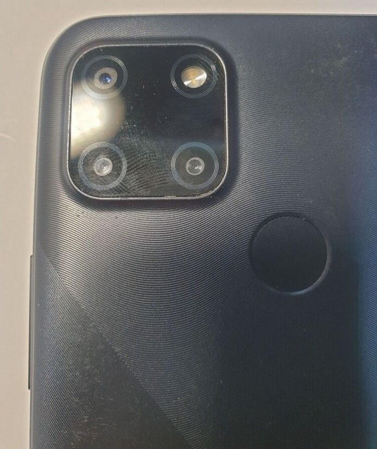 Дешево Realme c21y 3/32gb з ломбарду