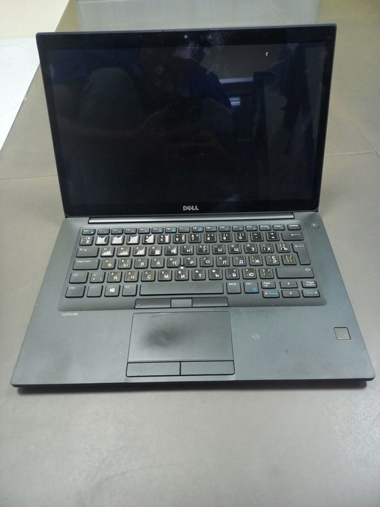 Купити Dell 15/core i5 7300u ddr3/8gb ddr3/hdd *відсутній/ssd 256 gb/*інтегрована Б/У
