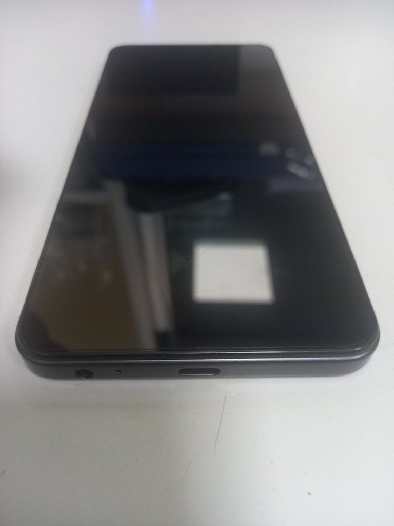 Розпродаж Tecno Spark Go 3 4/128GB Ink Black (4894947105272), продавець Техноскарб
