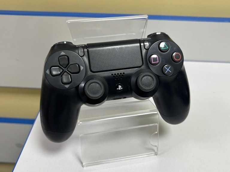 Купити Sony dualshock 4 v2 Б/У