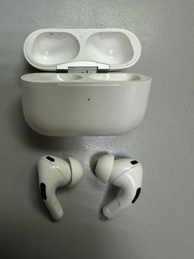 Дешиво Apple airpods pro 2nd generation magsafe с ломбарда