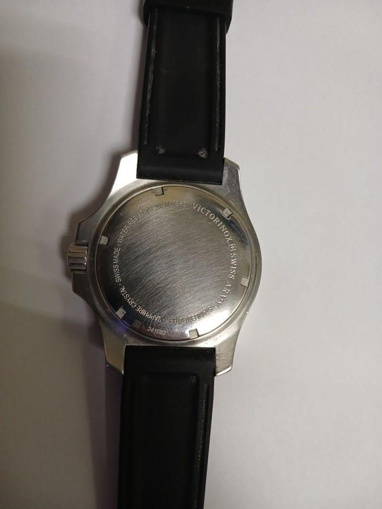 Распродажа Victorinox 241602, продавец Техноскарб