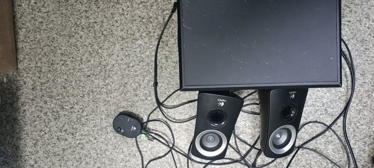 Купити Logitech z313 Б/У