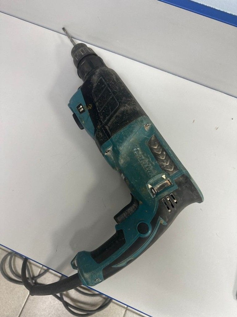 Купити Makita HR2630 Б/У
