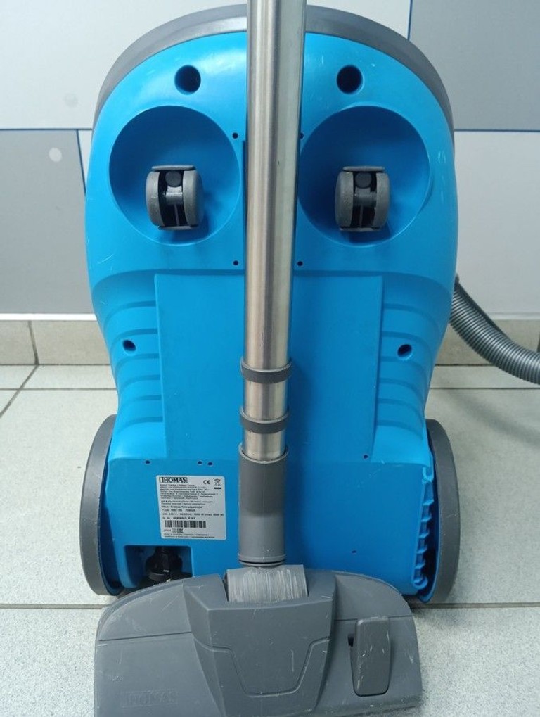 Дешево Thomas TWIN AquaWash Pet (788524) з ломбарду