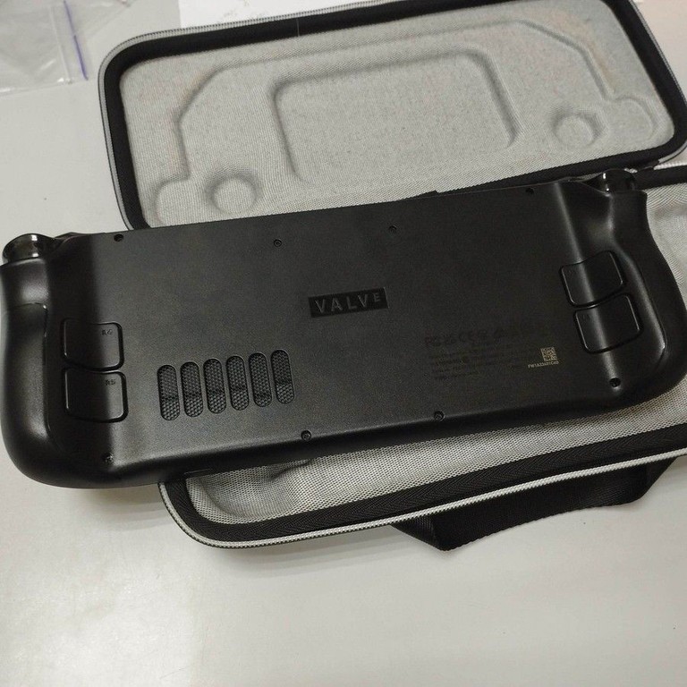 Купити Valve Steam Deck 256 GB Б/У