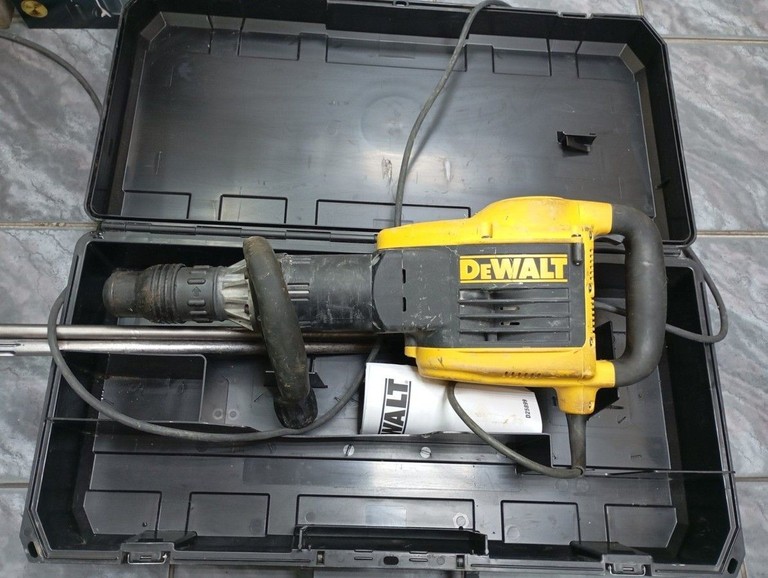 Объявление Dewalt d25899qs Б/У
