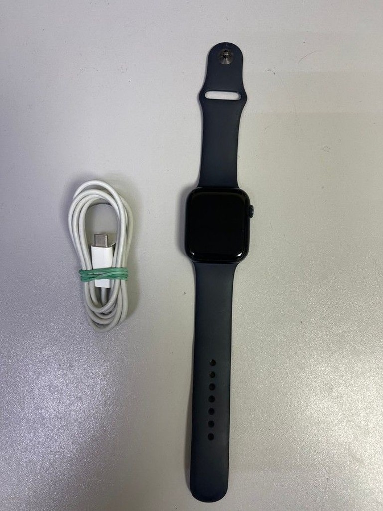 Оголошення Apple watch series 8 gps 45mm aluminum case Б/У