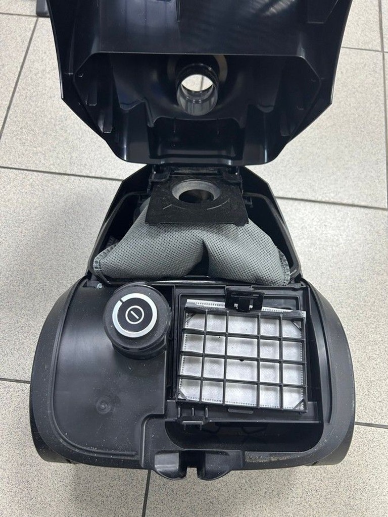 Дешиво Bosch Serie 2 BGBS2BA1P с ломбарда