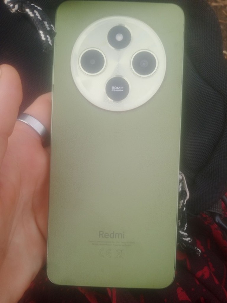 Купити Xiaomi Redmi 14C 4/128GB Sage Green Б/У