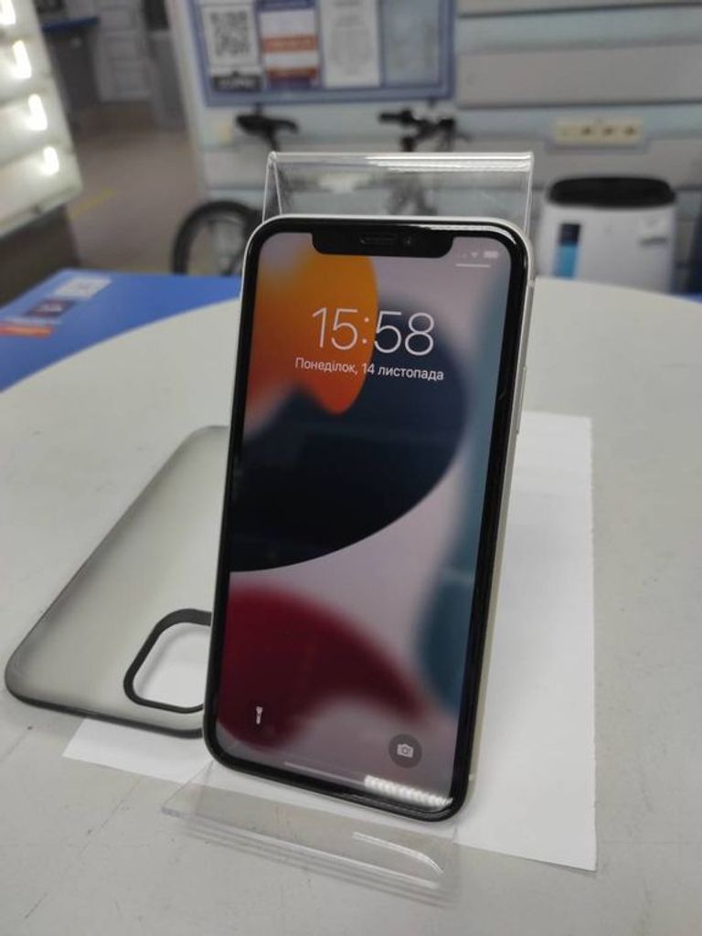 Купити Apple iphone 11 64gb Б/У
