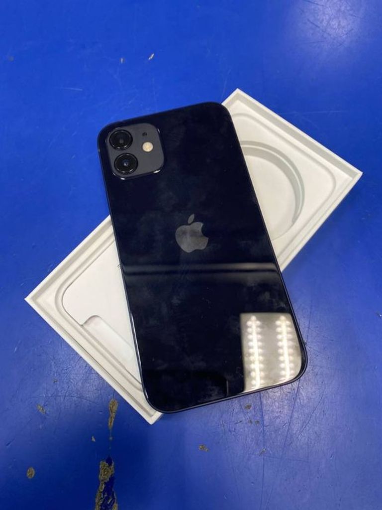 Оголошення Apple iPhone 12 64GB (PRODUCT)RED Б/У