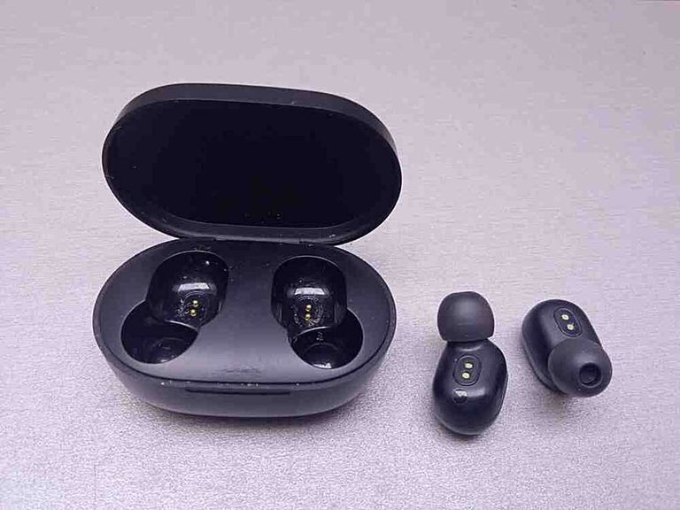 Объявление Xiaomi Redmi AirDots 2 Black (BHR4196CN) Б/У