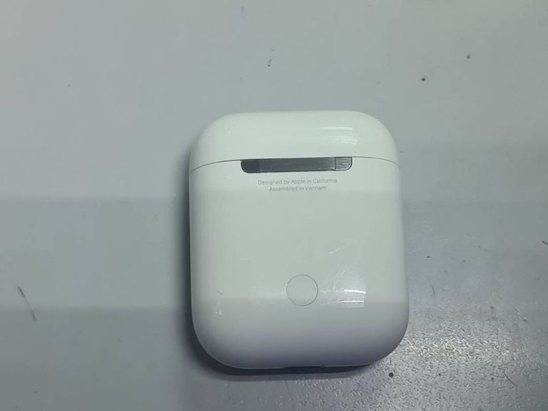 Apple airpods 2 gen a1602.a2032+a2031 2019г.