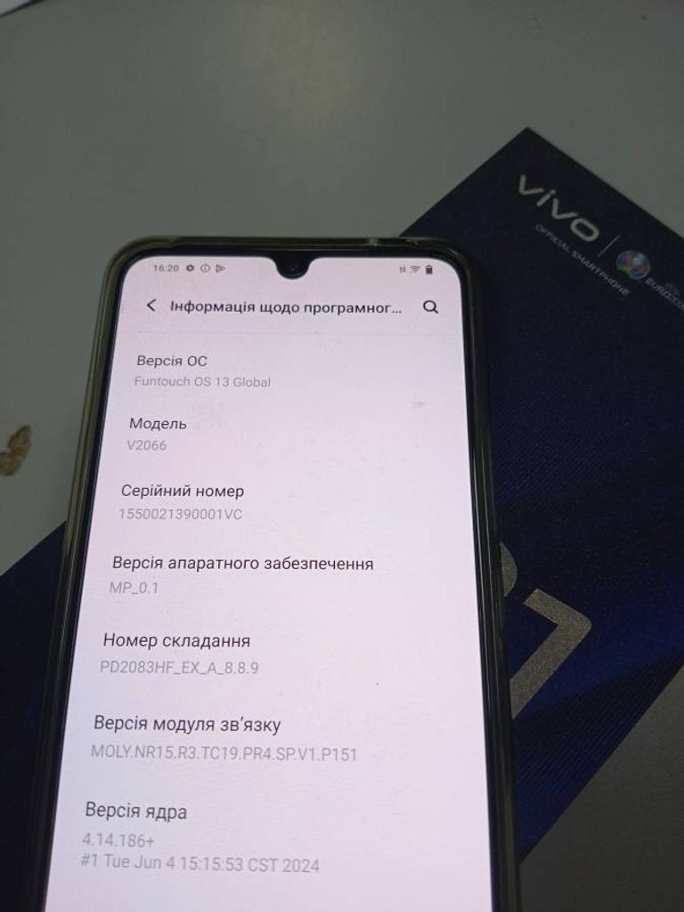 Vivo v21 8/128gb