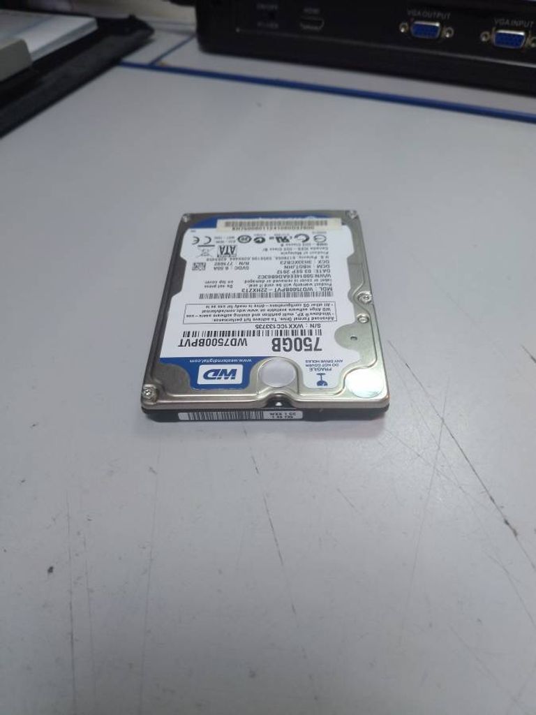 Wd wd7500bpvt-80hxzt3