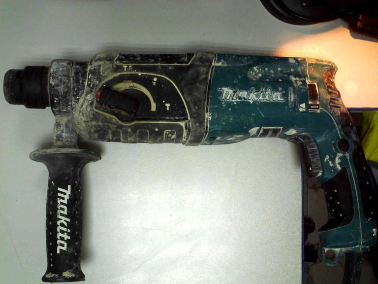 Makita HR2470