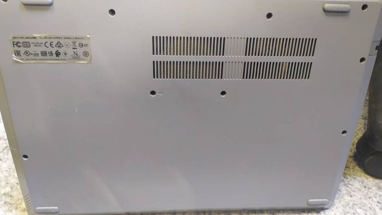 Lenovo екр. 15,6/core i3-10110u 2,1ghz/ram4gb/ssd256gb/gf mx330 2gb Код:01-200379885. Зображення 7