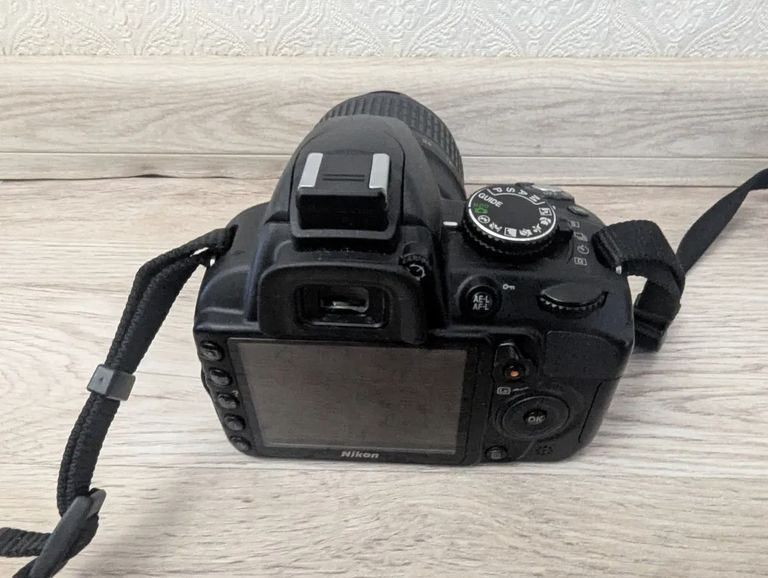 Nikon d3100 nikon af-s dx nikkor 18-55mm f/3.5-5.6g vr ii Код:null. Изображение 5