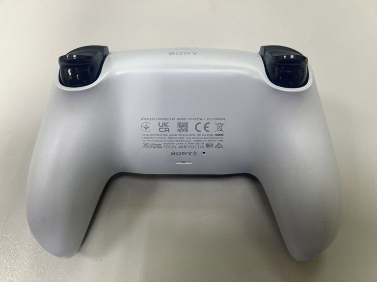 Оголошення Sony DualSense Black Б/У