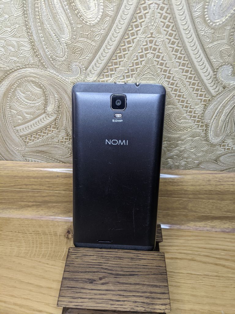 Оголошення Nomi i4510 Б/У