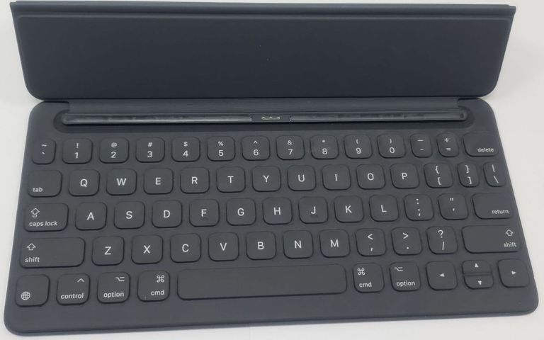 Купити Apple a1829 Б/У