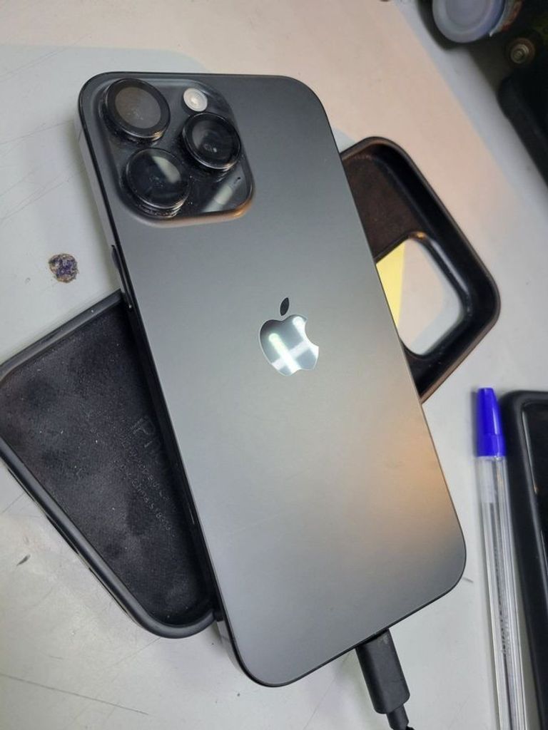 Купить Apple iphone 16 pro max 256gb Б/У