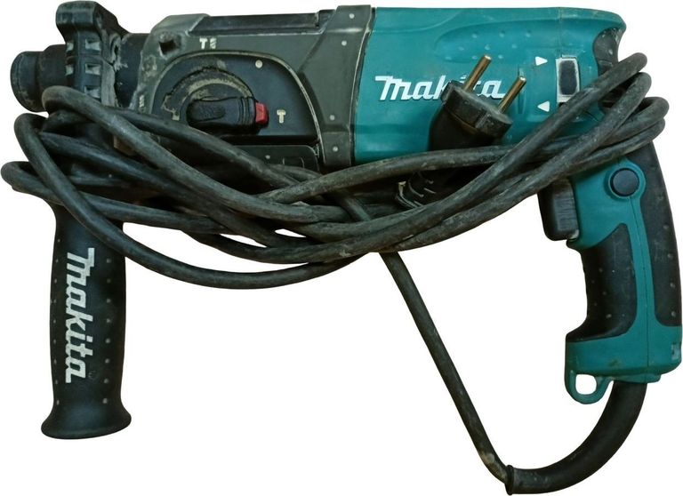 Купить Makita HR2470 Б/У