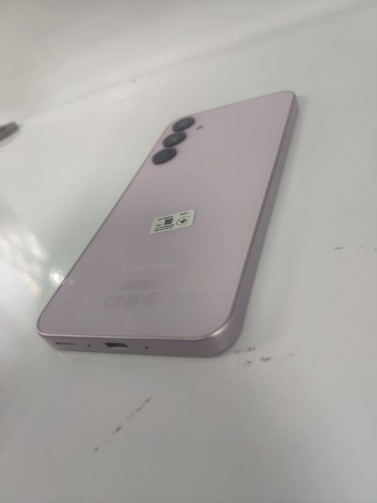 Samsung galaxy a35 5g 8/256gb Код:01-200521208. Зображення 5