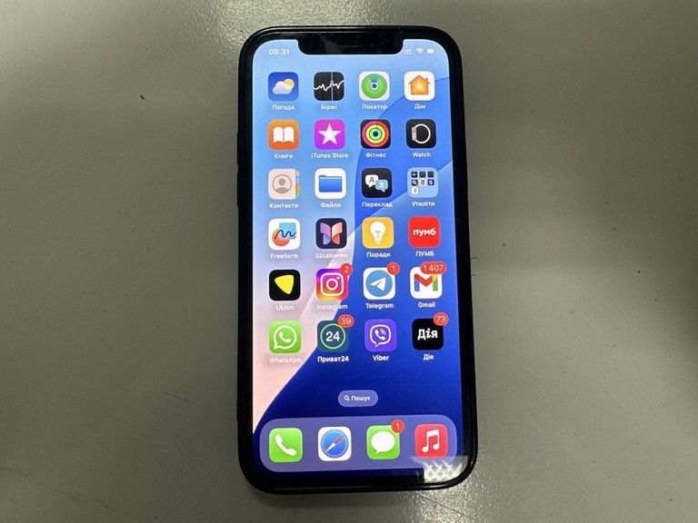 Купить Apple iPhone 12 64GB (PRODUCT)RED Б/У