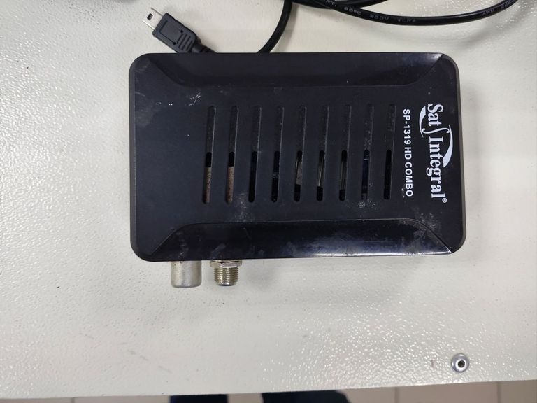 Sat-integral SP-1319 HD Combo Код:01-200567976. Зображення 6